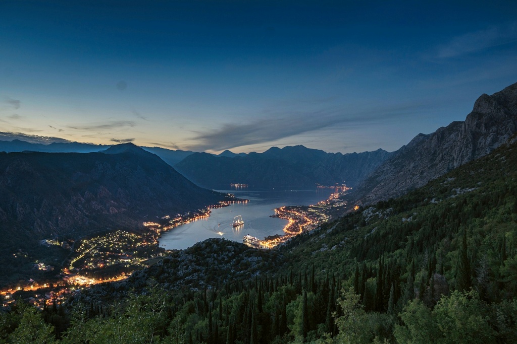 2dragisa-braunovic-vAiCza4PuGk-unsplash (1).jpg