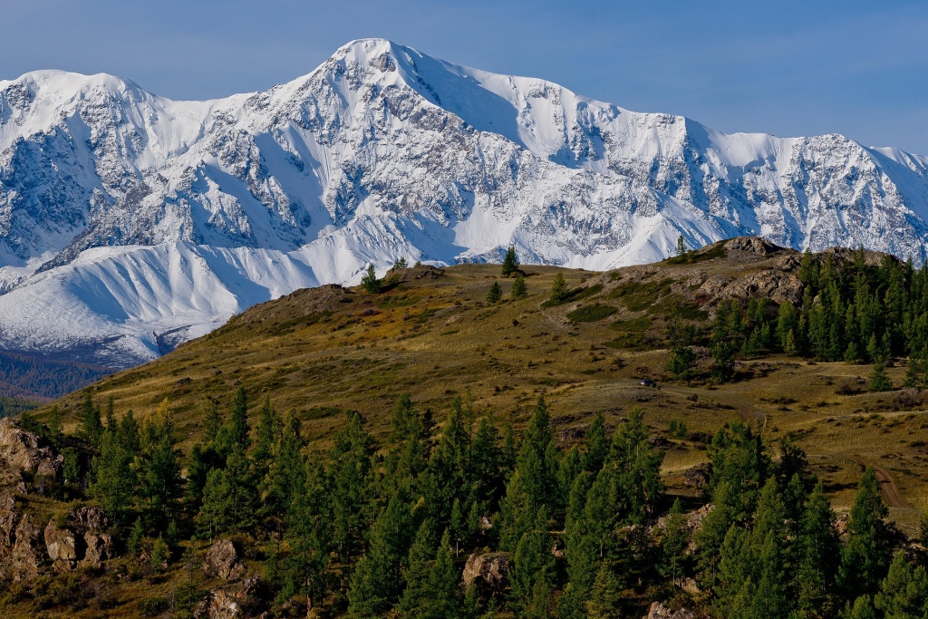 stafichukanatoly-mountains-6996317_1920.jpg