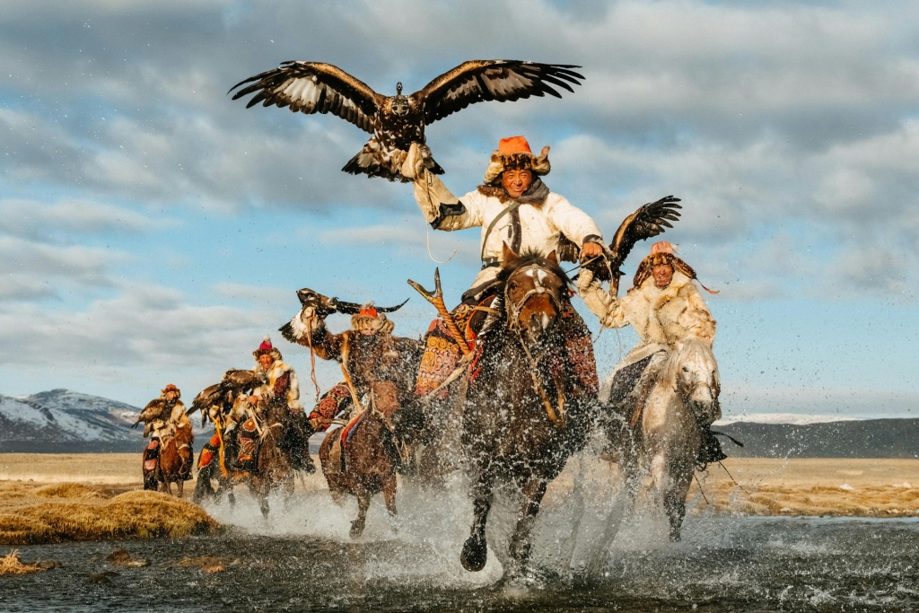 фестиваль Монголия fadhil-abhimantra-PApkYMKjgHk-unsplash.jpg