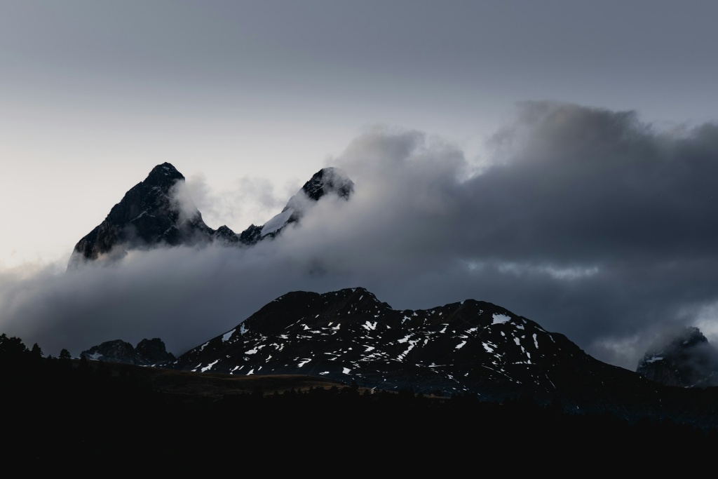 maksim-samuilionak-TsUnlfYzLeo-unsplash.jpg