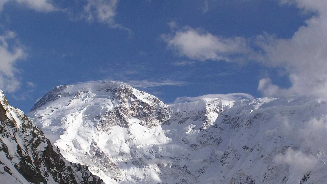 Цена спасения: сколько стоит страховка для альпинизма в странах Азии